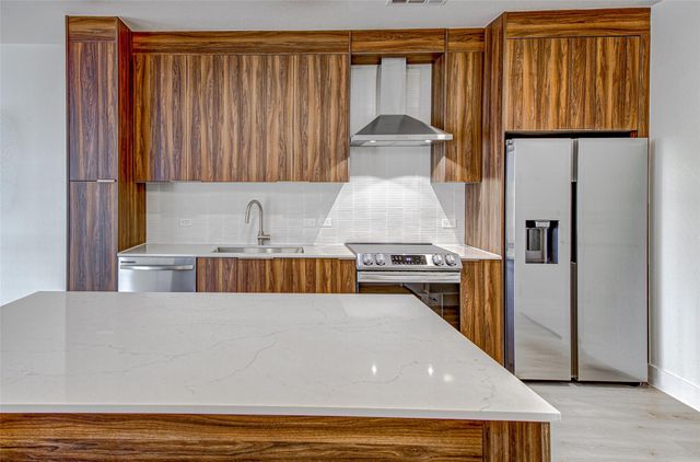 1701 Simond Ave 229, Austin, TX 78723