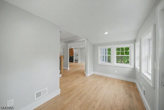 21 Willow Ave, Randolph Twp., NJ 07869