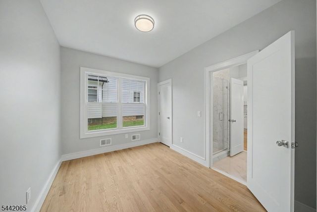 21 Willow Ave, Randolph Twp., NJ 07869