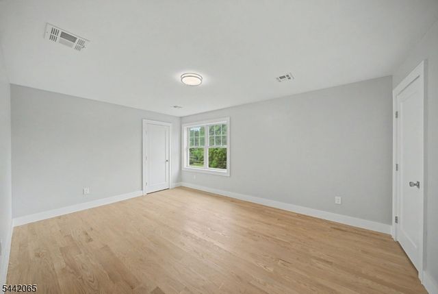 21 Willow Ave, Randolph Twp., NJ 07869