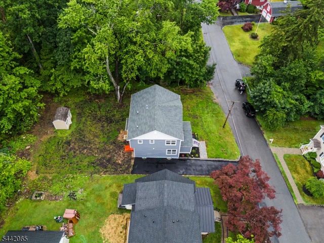 21 Willow Ave, Randolph Twp., NJ 07869