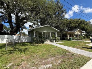 307 W CREST AVENUE, Tampa, FL 33603