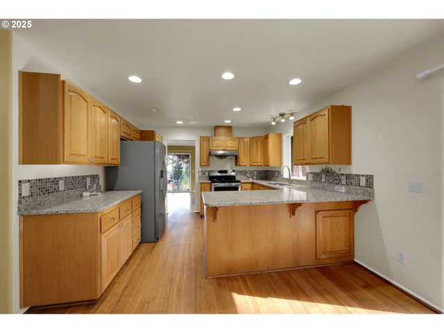 80916 LAJOIE Rd, Creswell, OR 97426