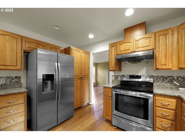 80916 LAJOIE Rd, Creswell, OR 97426