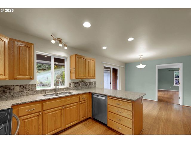 80916 LAJOIE Rd, Creswell, OR 97426