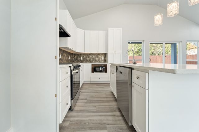 11915 Carson, Balch Springs, TX 75180