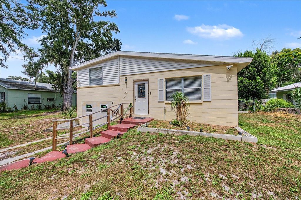 305 CORDOVA ROAD, Auburndale, FL 33823