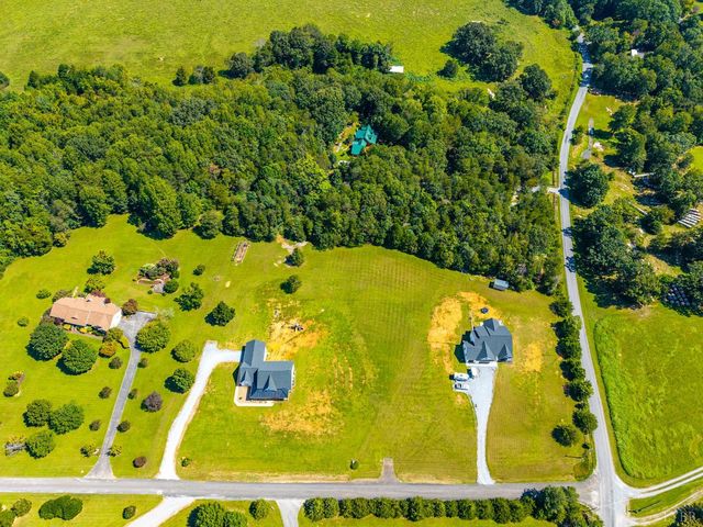 1101 Foxfire ln, Bedford, VA 24523