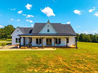 1101 Foxfire ln, Bedford, VA 24523