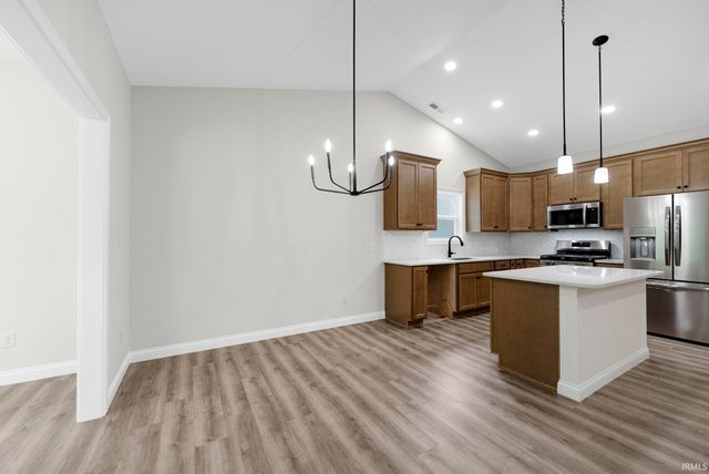 8245 Caverango Boulevard, Fort Wayne, IN 46815