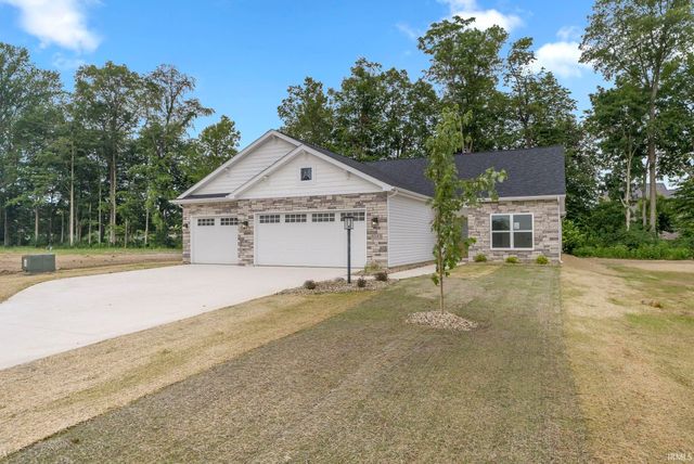 8245 Caverango Boulevard, Fort Wayne, IN 46815