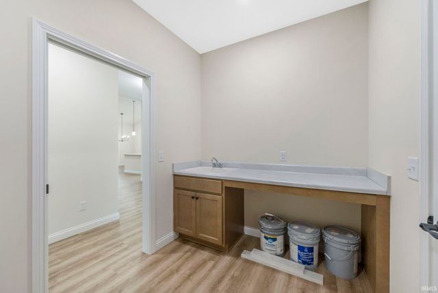 8245 Caverango Boulevard, Fort Wayne, IN 46815