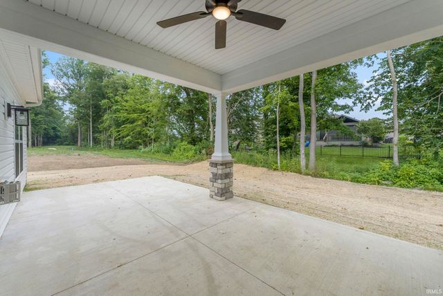 8245 Caverango Boulevard, Fort Wayne, IN 46815