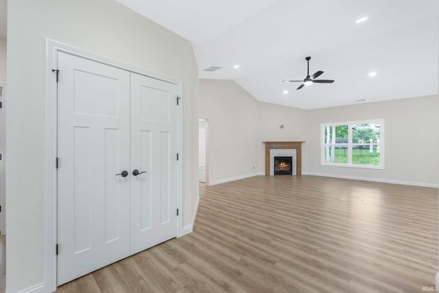 8245 Caverango Boulevard, Fort Wayne, IN 46815