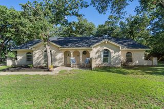 1601 Okelley RD, Rockdale, TX 76567