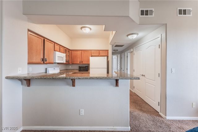 1609 Queen Victoria Street 201, Las Vegas, NV 89144