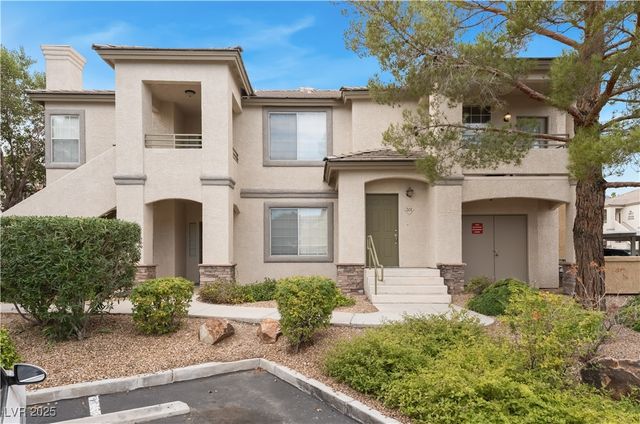 1609 Queen Victoria Street 201, Las Vegas, NV 89144