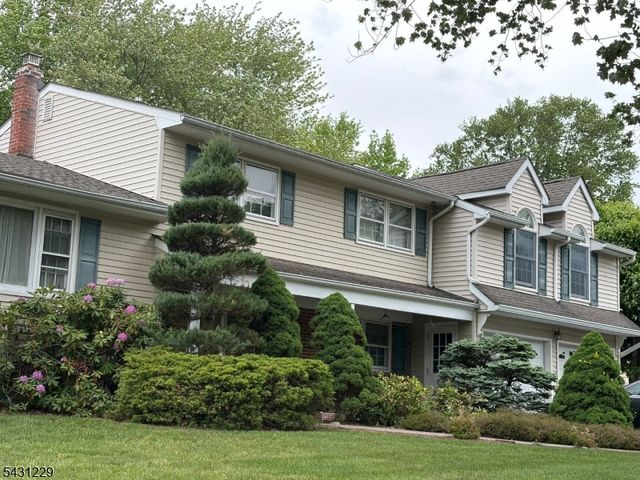 19 Annette Dr, Edison Twp., NJ 08820