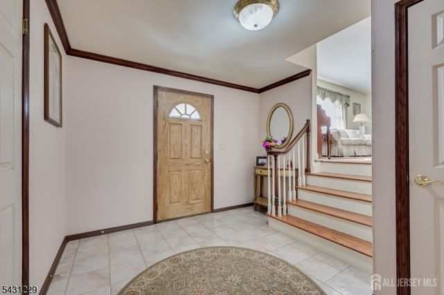 19 Annette Dr, Edison Twp., NJ 08820