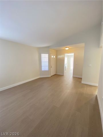 7547 Kalmalii Avenue, Las Vegas, NV 89147