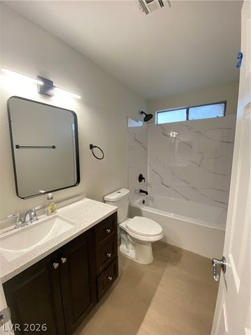 7547 Kalmalii Avenue, Las Vegas, NV 89147