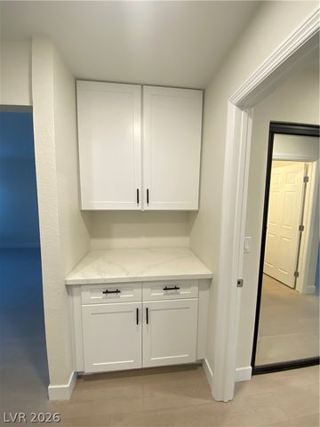 7547 Kalmalii Avenue, Las Vegas, NV 89147