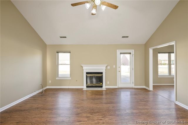 8416 Plum Valley Drive, Sellersburg, IN 47172