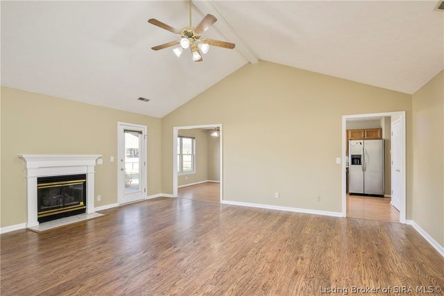 8416 Plum Valley Drive, Sellersburg, IN 47172