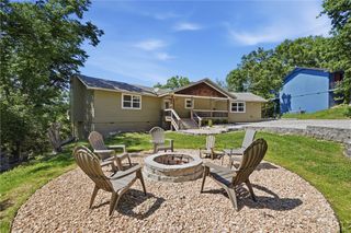 1 Dogwood Lane, Holiday Island, AR 72631