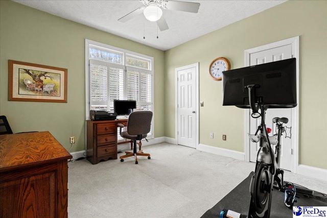 616 Chaucer Dr., Florence, SC 29505