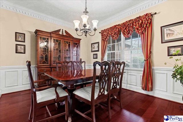 616 Chaucer Dr., Florence, SC 29505