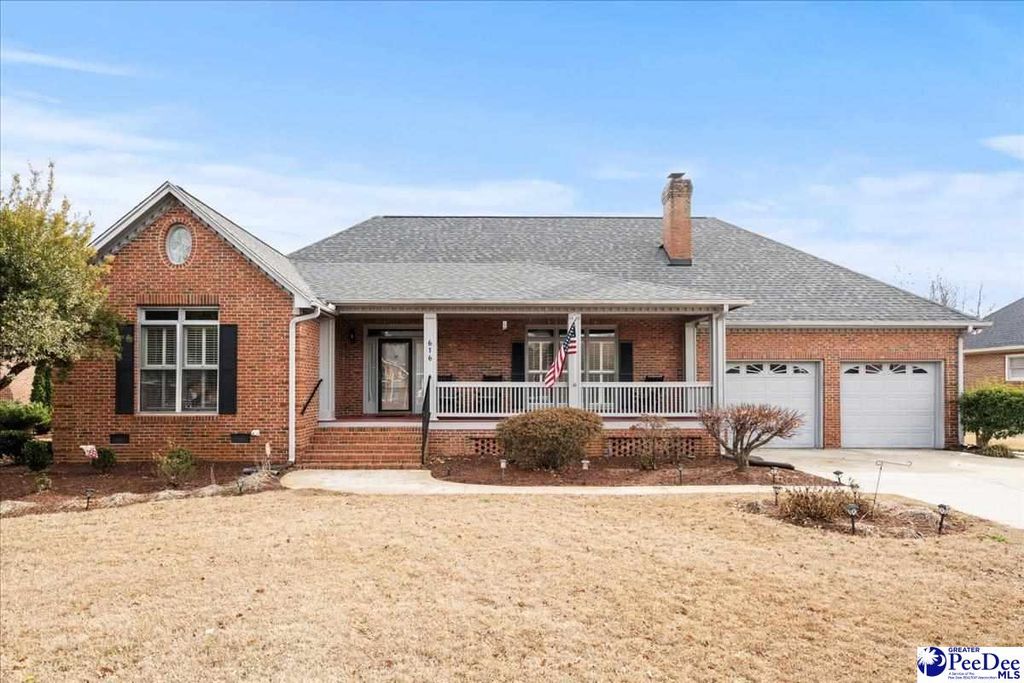 616 Chaucer Dr., Florence, SC 29505