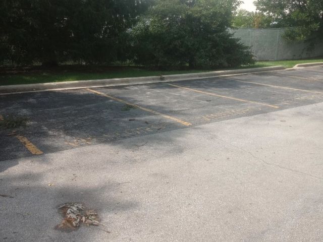 2220 Arbor Circle 26, Downers Grove, IL 60515
