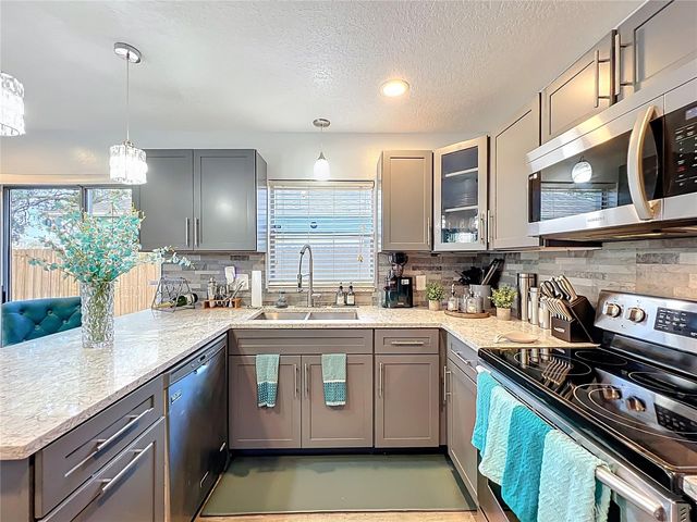 2716 CURRY WOODS DRIVE, Orlando, FL 32822