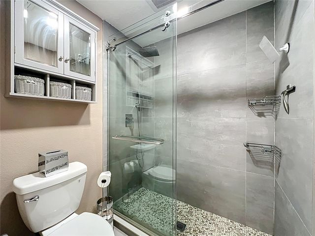 2716 CURRY WOODS DRIVE, Orlando, FL 32822