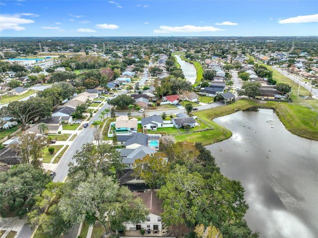 2716 CURRY WOODS DRIVE, Orlando, FL 32822