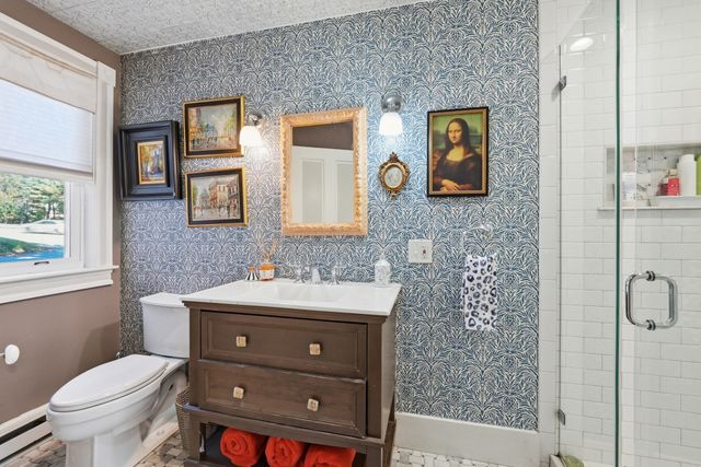 165 Holden St, Worcester, MA 01606