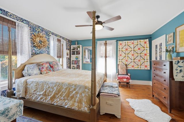 165 Holden St, Worcester, MA 01606