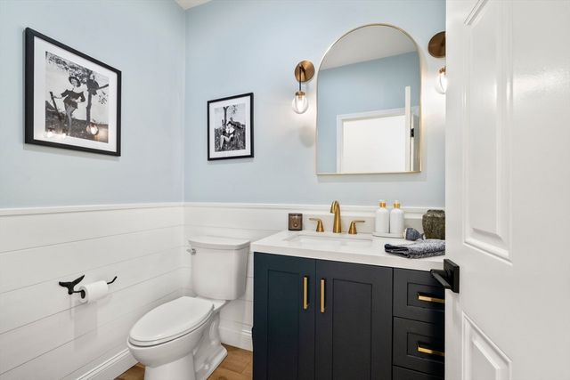 70 Indian Pond Rd, Kingston, MA 02364