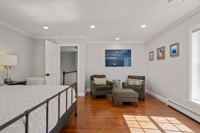 70 Indian Pond Rd, Kingston, MA 02364