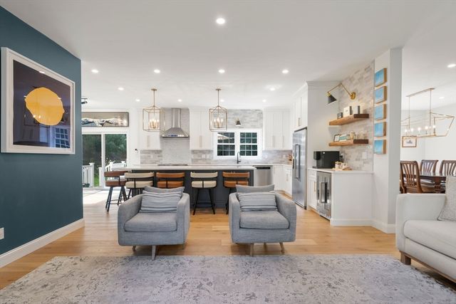 70 Indian Pond Rd, Kingston, MA 02364
