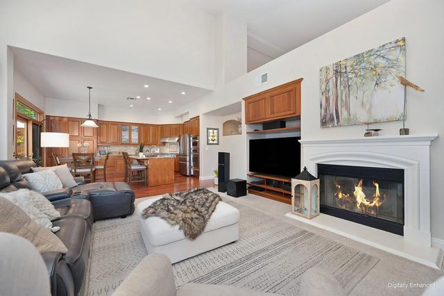 300 Sprig Cir, Folsom, CA 95630