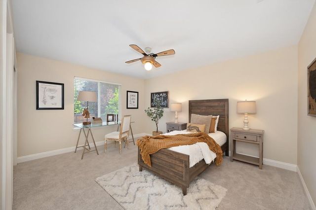 300 Sprig Cir, Folsom, CA 95630