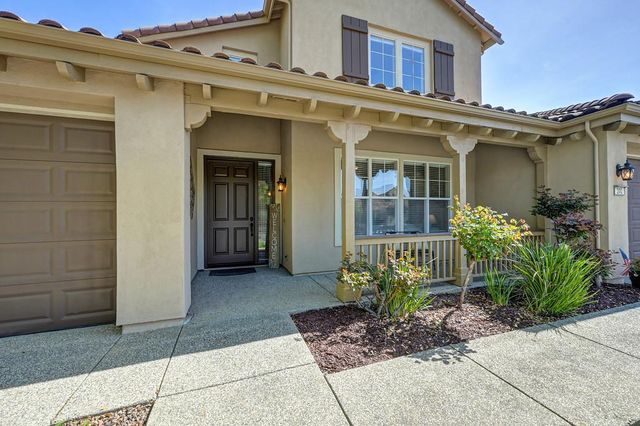 300 Sprig Cir, Folsom, CA 95630