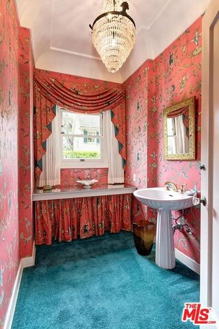 809 N Bedford Drive, Beverly Hills, CA 90210