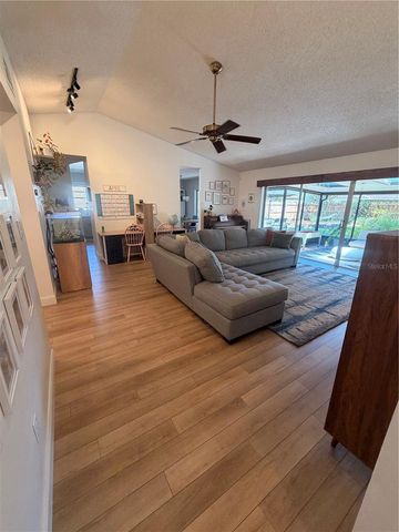 9504 CANNON DRIVE, Orlando, FL 32817