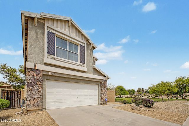 13424 W RHINE Lane, Litchfield Park, AZ 85340