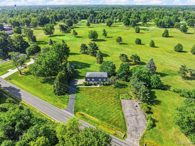 8612 Monroe Road, Durand, MI 48429