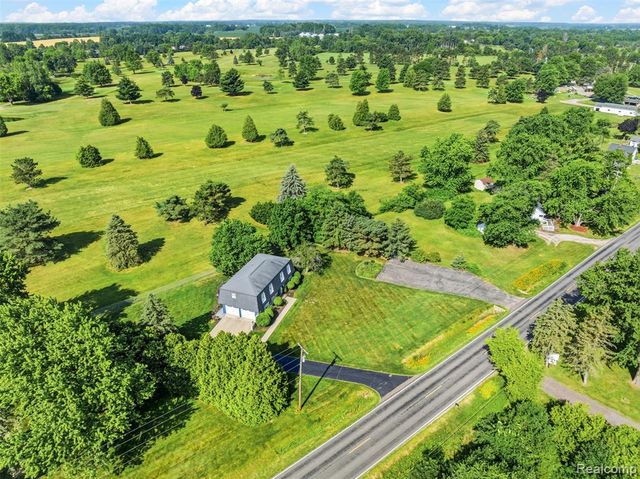 8612 Monroe Road, Durand, MI 48429
