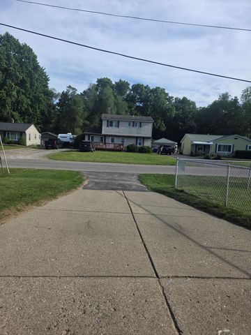 14185 Conover Place, Romulus, MI 48174